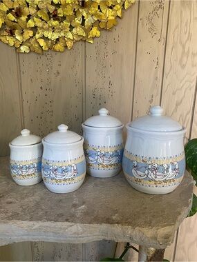 Vintage Ribbon Geese 4 piece canister set